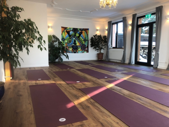 Yoga-Retreat 20. bis 22. Mai 2022, Kailash Guesthouse, Sankt Georgen, Schwarzwald, Yogaraum